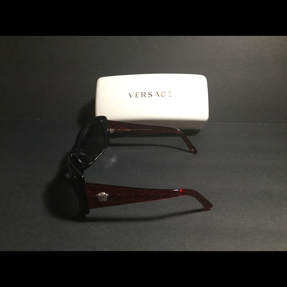 Versace Sunglasses - Picture 6 of 10